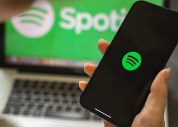 اپل دکمه‌های کنترل صدای اسپاتیفای را از کار انداخت