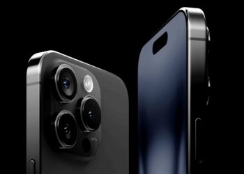 شرکت اپل در آستانه رونمایی از سری آیفون 16 است و برای پاسخگویی به تقاضای بالای بازار، تولید این گوشی‌ها را به شدت افزایش داده است. به همین منظور، بزرگترین مونتاژکننده محصولات اپل یعنی فاکسکان، با استخدام 50 هزار نیروی کار جدید، خطوط تولید خود را گسترش داده است.