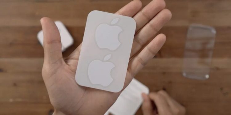 باور نکردنی! اپل به استیکرهای محبوب آیفون پایان داد