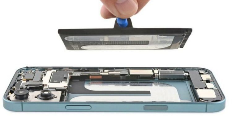 انقلاب در تعمیرات آیفون: جداسازی باتری با برق!
