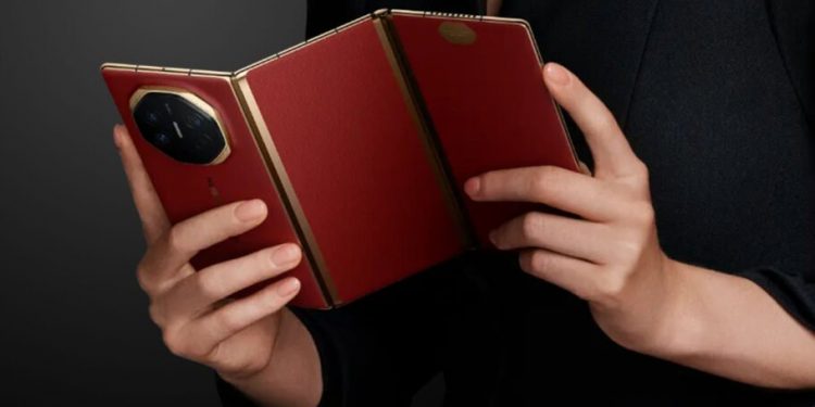 انقلابی در دنیای گوشی‌های تاشو: هواوی میت XT با دو لولا