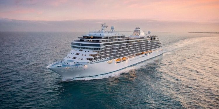 استارلینک به دریا آمد: کشتیهای لوکس به اینترنت پرسرعت مجهز شدند