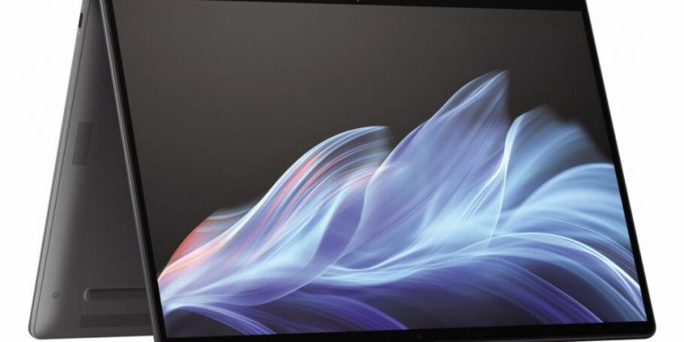 HP اوج نوآوری را با لپ‌تاپ تاشو و قدرتمند خود لمس کرد