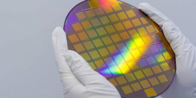 TSMC ده سال از چین پیش است: برتری قاطع تایوان در تولید تراشه